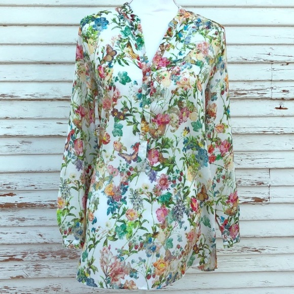 Zara Tops - Zara Woman Lightweight Botanical Long Sleeve top